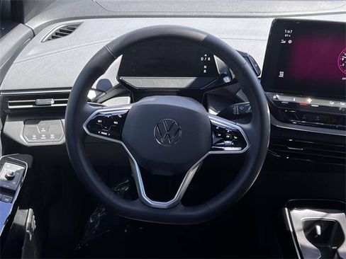 Used 2023 Volkswagen ID.4 Pro image 28