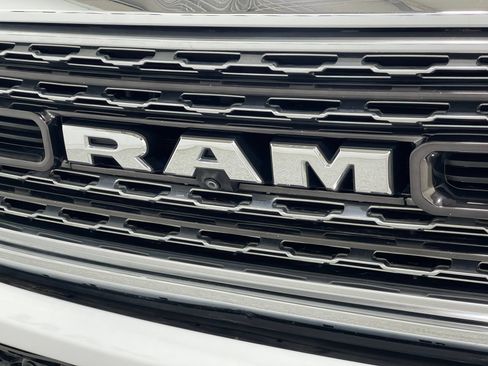 Used 2022 RAM 1500 Limited AWD/4WD image 36
