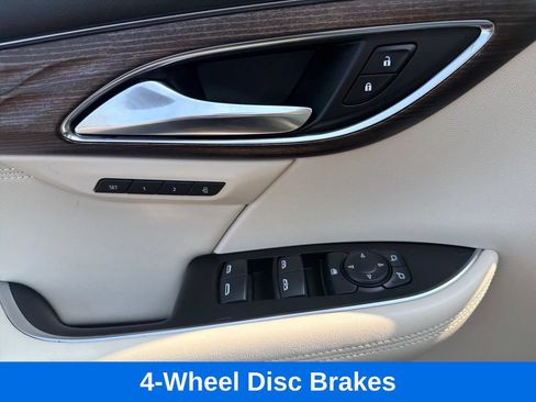Used 2023 Buick Envision Avenir AWD/4WD image 11