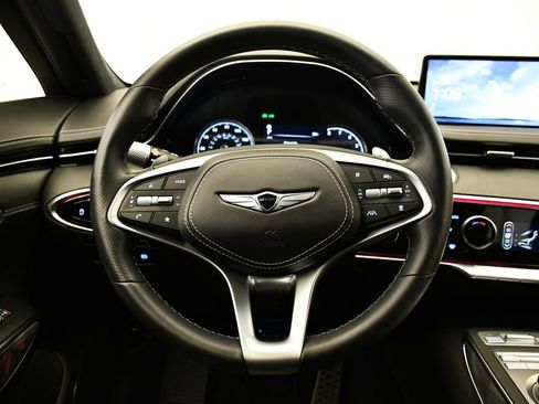 Used 2025 Genesis GV70 3.5T Sport w/ Sport Advanced Package image 23
