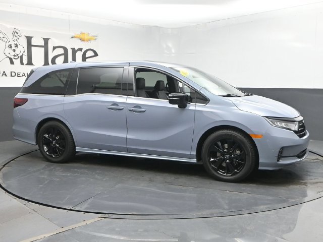 Used 2023 Honda Odyssey Sport image 1
