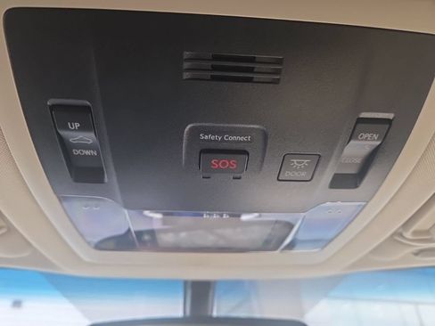 Used 2017 Lexus NX 200t FWD w/ Premium Package image 21