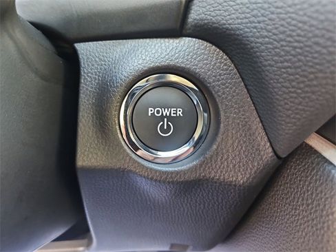 Used 2025 Toyota RAV4 XLE Premium image 17