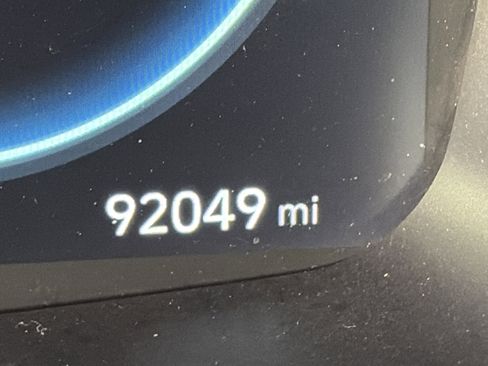 Used 2022 Hyundai Santa Fe Calligraphy image 5