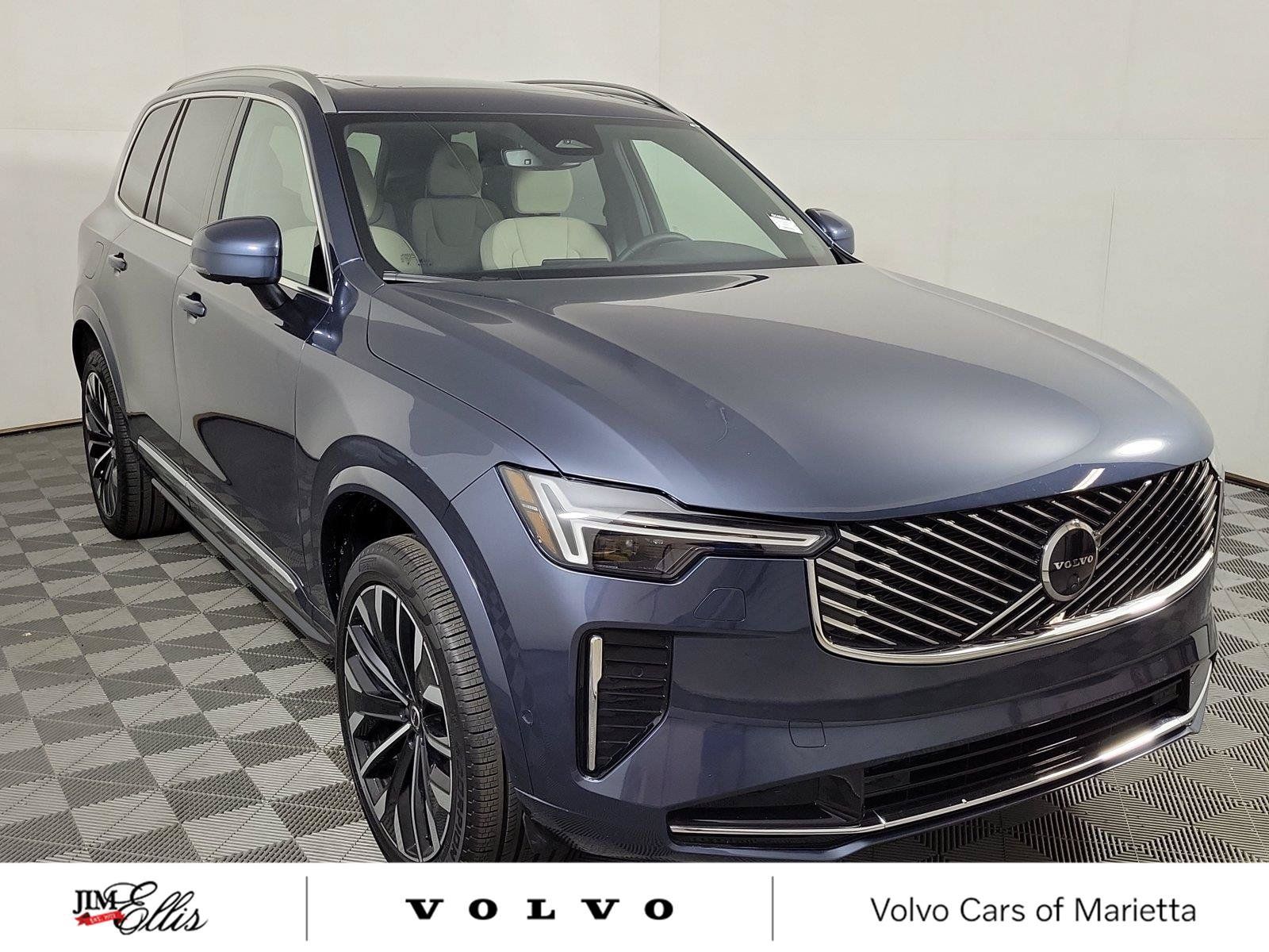 Certified 2026 Volvo XC90 B6 Plus AWD/4WD image 1