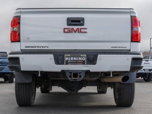 Used 2019 GMC Sierra 2500 Denali image 30