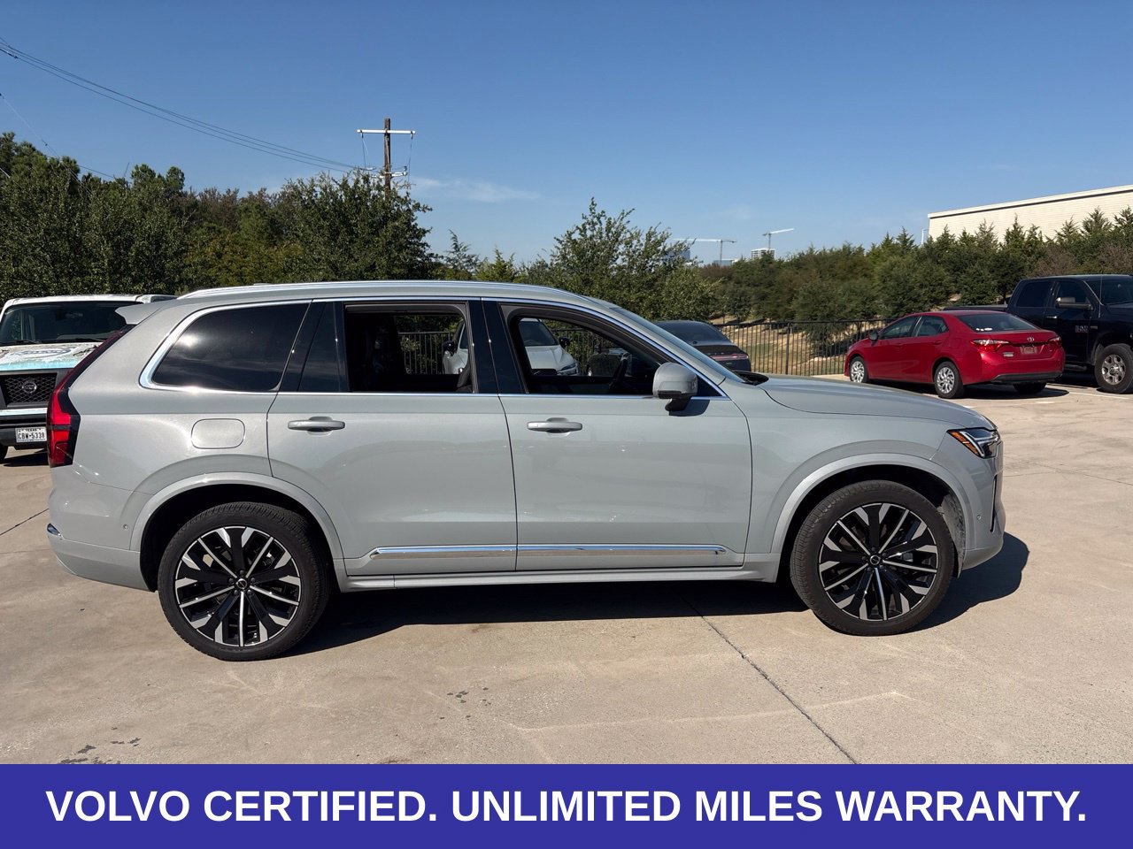 Certified 2026 Volvo XC90 B6 Ultra AWD/4WD image 4