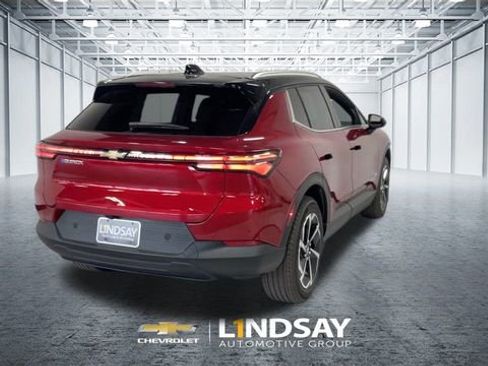New 2026 Chevrolet Equinox EV LT FWD image 9