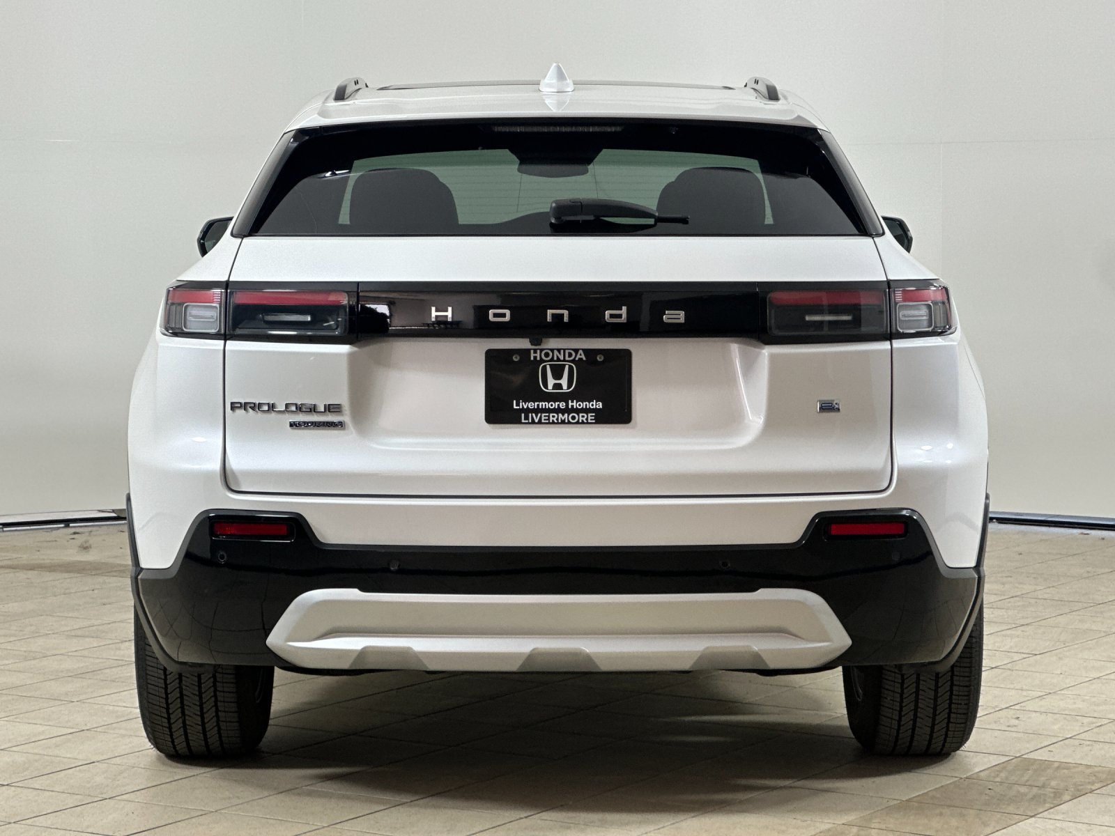 Used 2024 Honda Prologue Touring image 5