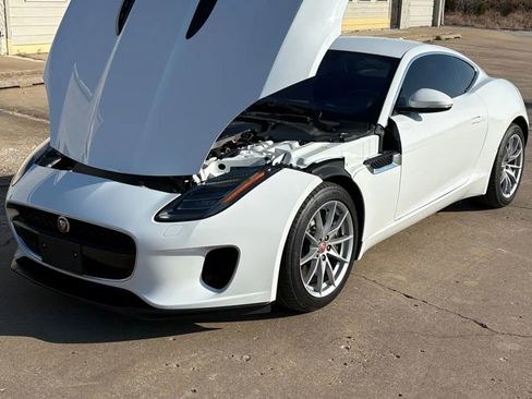 Used 2018 Jaguar F-TYPE Coupe image 8
