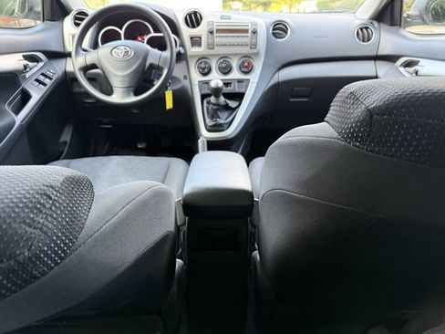 Used 2009 Toyota Matrix image 27