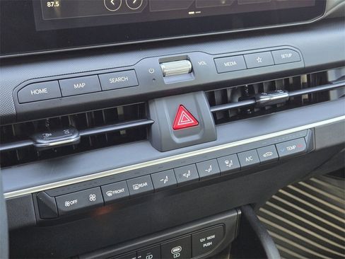 New 2026 Kia K4 LXS image 14