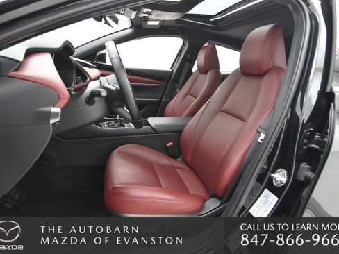 Certified 2025 MAZDA MAZDA3 2.5 S Hatchback w/ Premium Pkg image 25