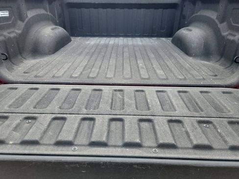 Used 2021 RAM 1500 Big Horn image 16