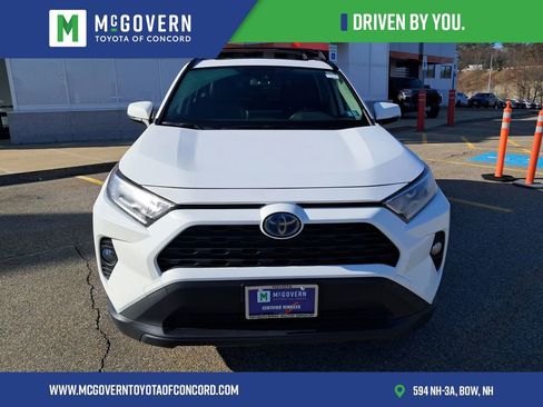 Used 2020 Toyota RAV4 XLE w/ Convenience Package AWD/4WD image 8