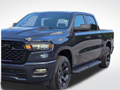 New 2026 RAM 1500 Express AWD/4WD image 42