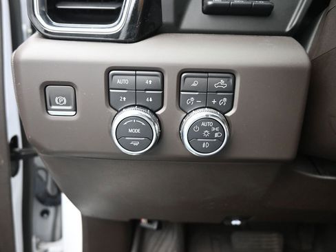 Used 2022 GMC Sierra 1500 Denali w/ Denali Reserve Package image 33