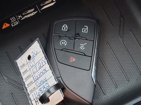 New 2026 Chevrolet Equinox EV LT image 18