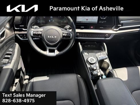 Certified 2025 Kia Sportage EX w/ EX Premium Package AWD/4WD image 24