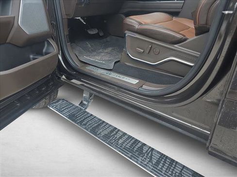 Used 2024 Ford F250 King Ranch w/ Chrome Package image 9