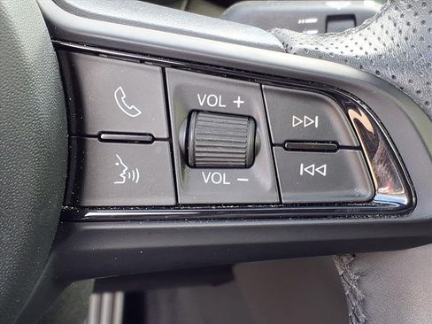 Used 2022 Alfa Romeo Giulia Ti image 19