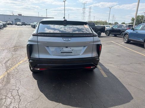 Used 2024 Cadillac Lyriq Sport w/ LPO, Floor Liner Package AWD/4WD image 3