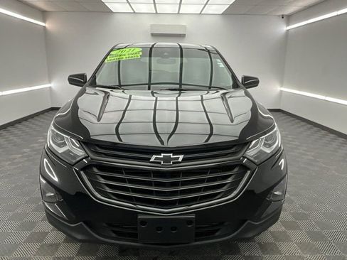 Used 2021 Chevrolet Equinox LT image 2