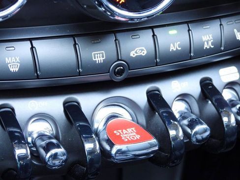 Used 2023 MINI Cooper S image 74