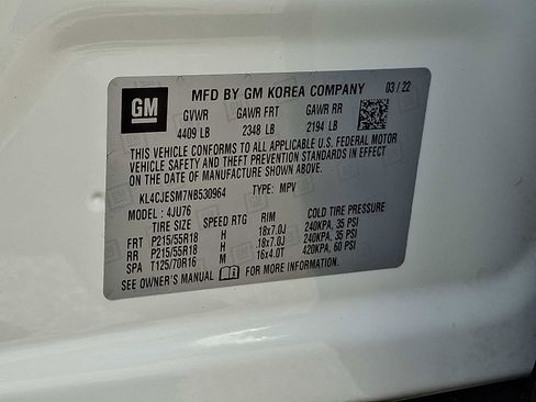 Used 2022 Buick Encore Preferred w/ Safety Package image 27