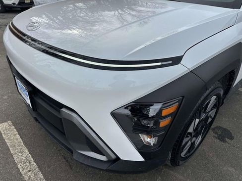 Used 2024 Hyundai Kona SEL image 8