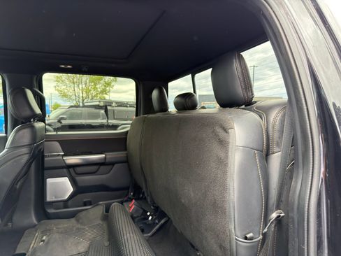 Used 2021 Ford F150 Platinum w/ FX4 Off-Road Package AWD/4WD image 9