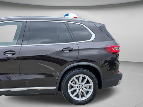 Used 2021 BMW X5 xDrive40i w/ Premium Package 2 AWD/4WD image 23