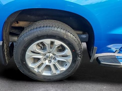 Used 2023 Chevrolet Silverado 1500 LTZ w/ LTZ Premium Package image 19