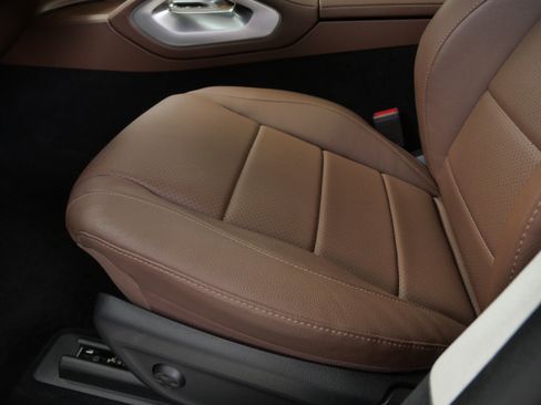 Certified 2026 Mercedes-Benz GLE 350 4MATIC image 18