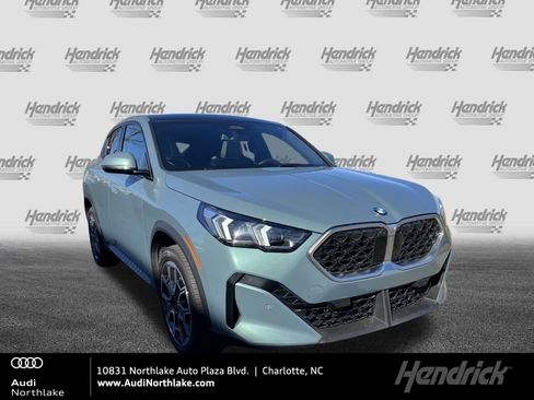 Used 2024 BMW X2 xDrive28i w/ Technology Package image 1