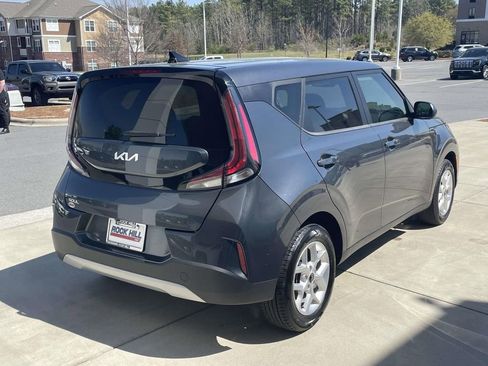 Used 2023 Kia Soul LX w/ Option Group 015 image 6