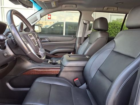 Used 2018 GMC Yukon XL SLT image 25