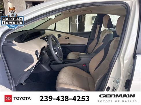 Certified 2016 Toyota Prius Four image 9