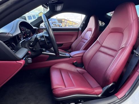 Used 2021 Porsche 911 Carrera image 13