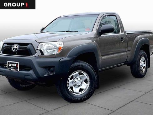 Used 2012 Toyota Tacoma 4x4 Regular Cab image 1