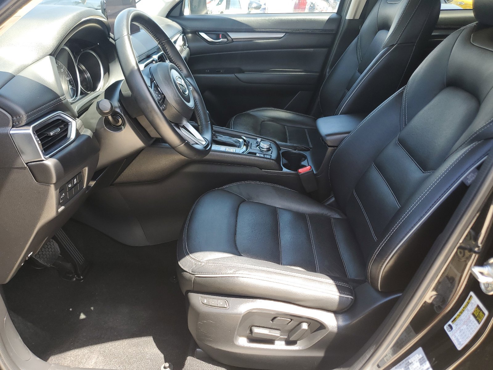 Certified 2025 MAZDA CX-5 AWD 2.5 S w/ Preferred Package image 17