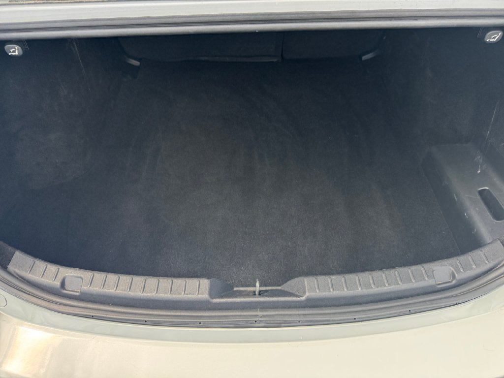 Used 2024 MAZDA MAZDA3 s FWD image 18