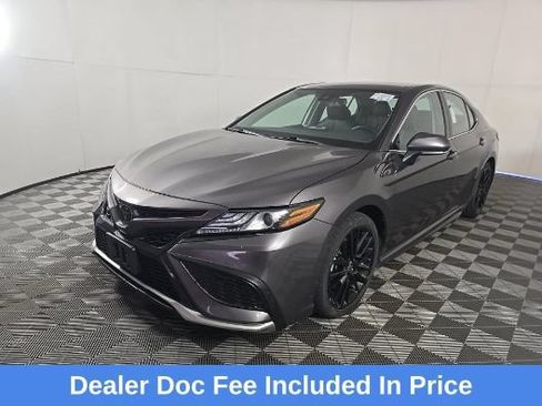 Used 2023 Toyota Camry XSE FWD image 1