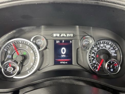 Used 2024 RAM 2500 Big Horn w/ Bed Utility Group image 17