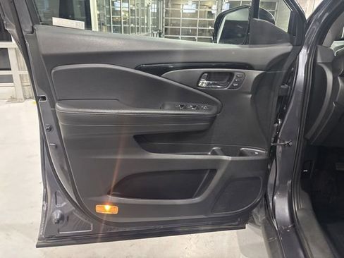 Used 2019 Honda Ridgeline RTL-E image 14