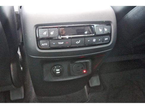Used 2025 Hyundai Palisade SEL FWD image 16