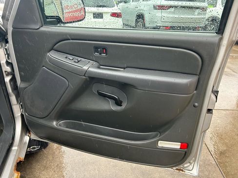 Used 2006 Chevrolet Silverado 1500 LT w/ Light Duty Power Package image 14