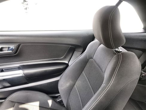 Used 2015 Ford Mustang V6 w/ Equipment Group 051A image 22