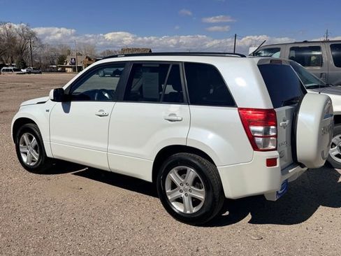 Used 2008 Suzuki Grand Vitara Luxury image 3
