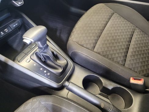 Used 2019 Kia Rio S FWD image 26